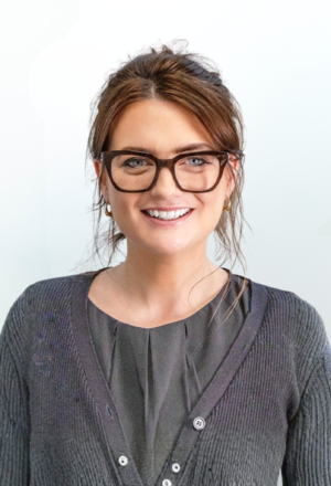 Portrait of Becky Jennings